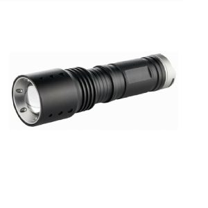 Metmaxx® LED MegaBeam Taschenlampe "PowerFocus10W" schwarz